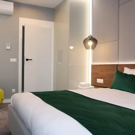 Lägenhet Lubicz Luxury Kraków